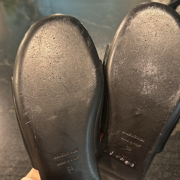 Pristine Balenciaga leather sandals size 39 - Picture 8 of 8
